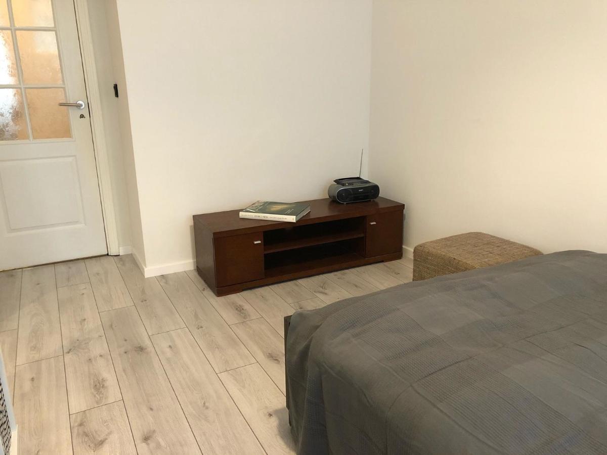 Ferienwohnung Dwupokojowy Apartament Na Tarchominie Warschau Exterior foto